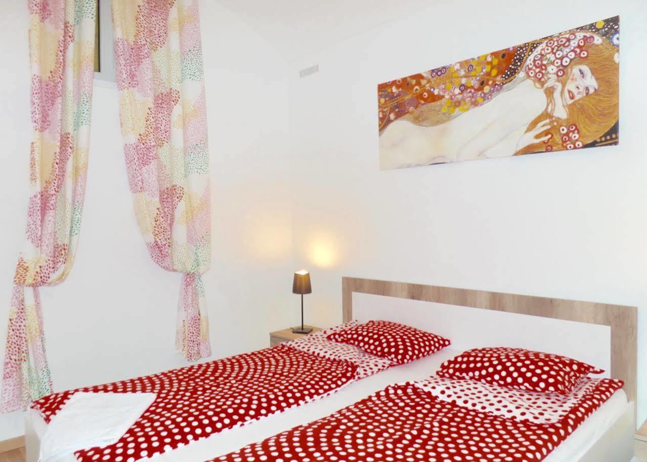 Old Town Apartments Prague Extérieur photo